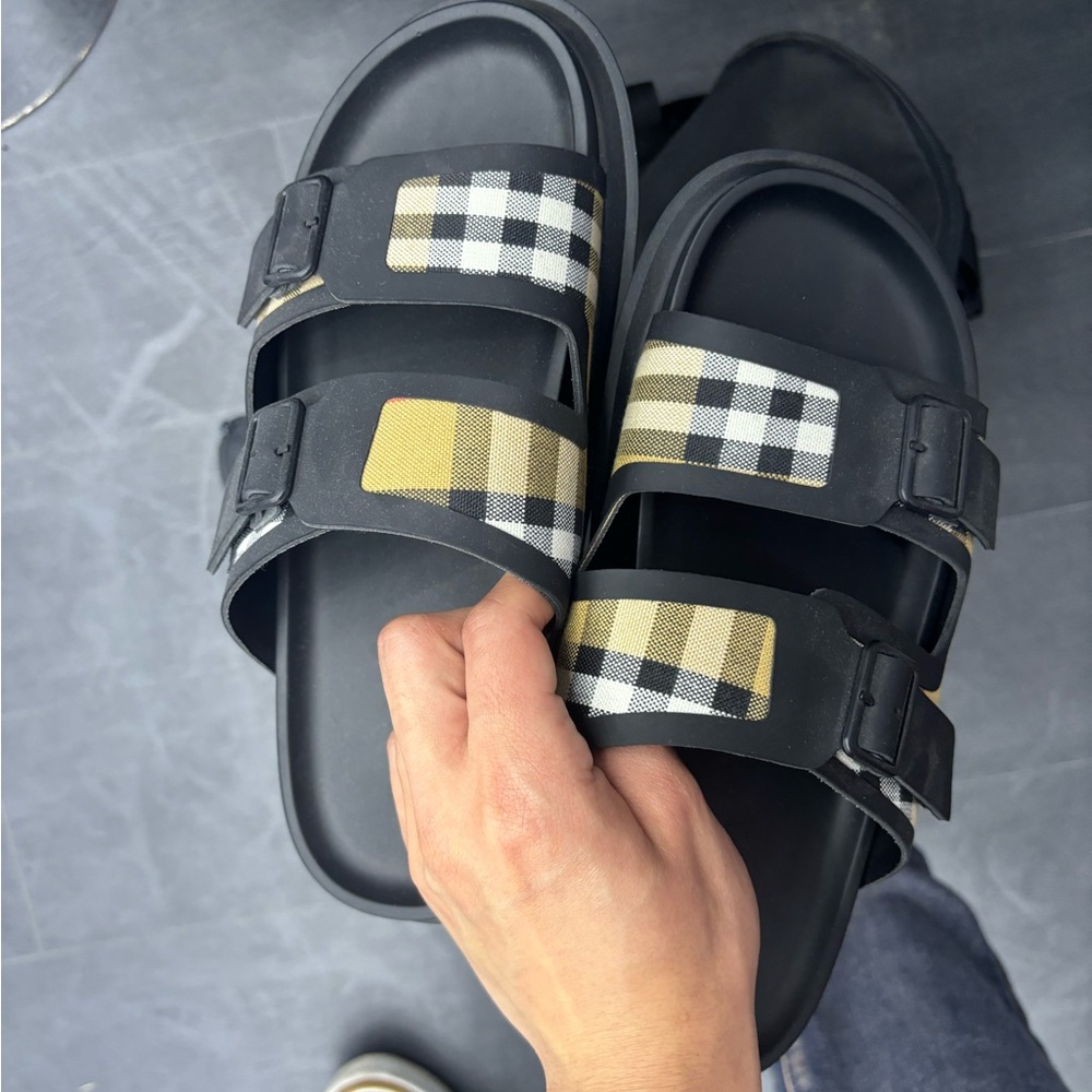 Burberry Black and Cream Slide Sandals with Signature Check